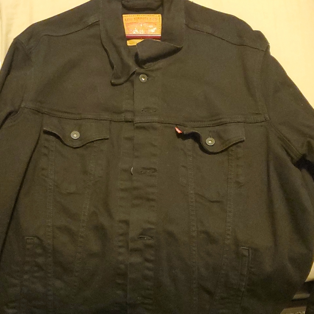 Levi's black denim jacket